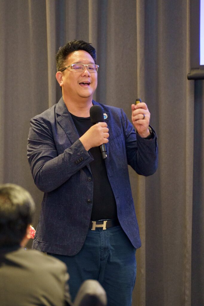 619402358_1504511365015327_4470128514435576125_n